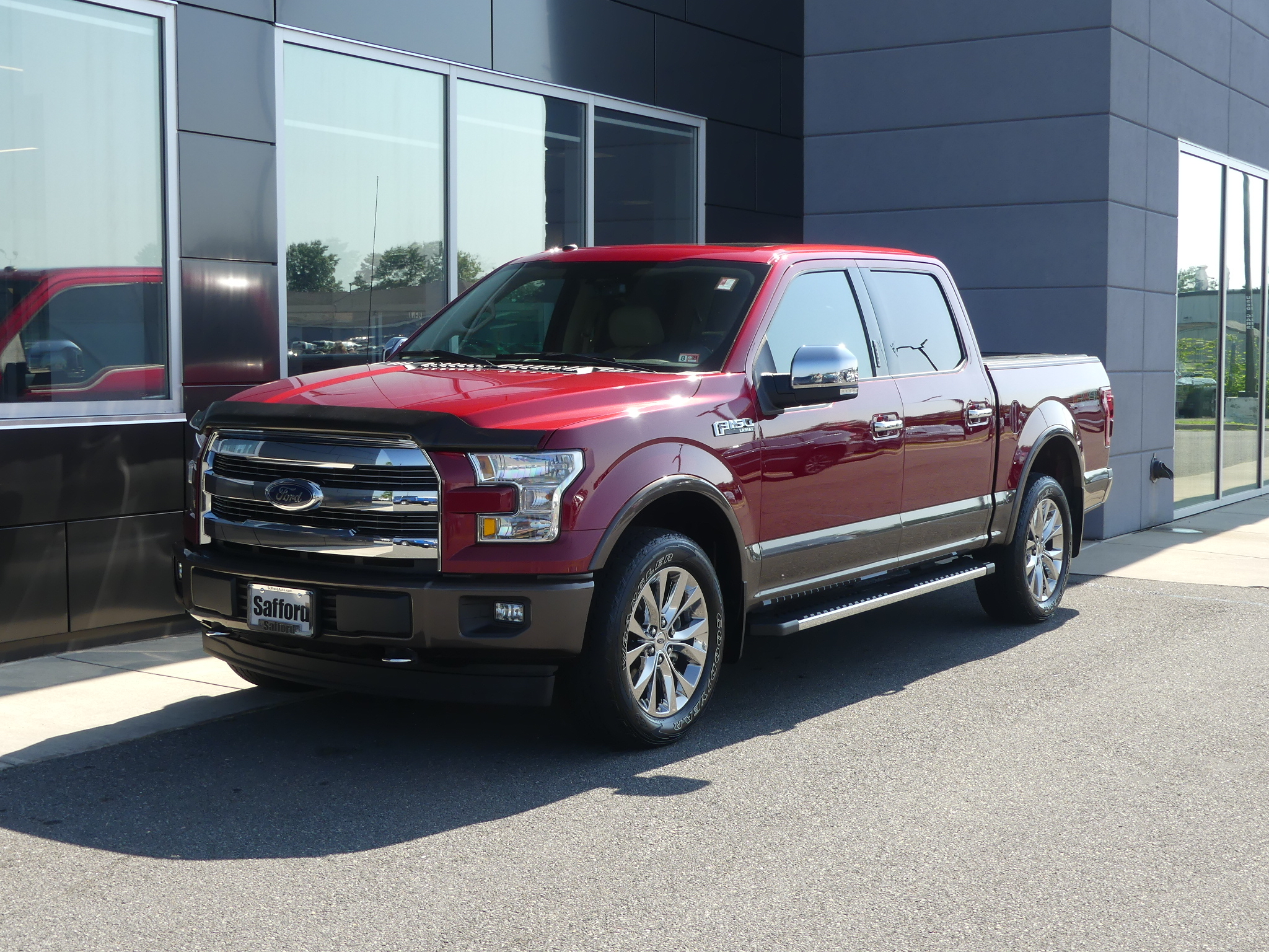 3. 2017 Ford F-150 Lariat for sale on Craigslist - wide 7