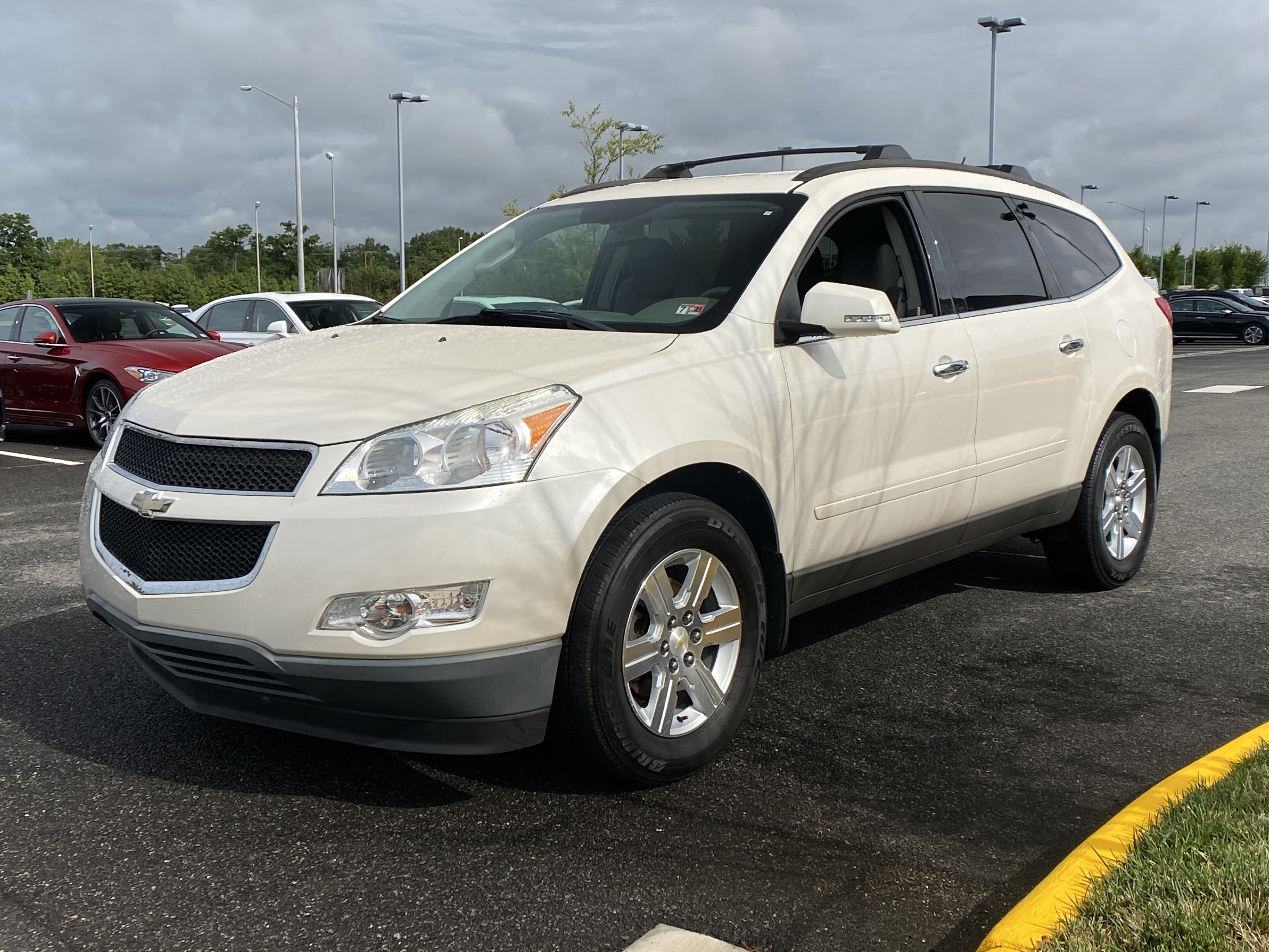 Chevrolet traverse фото